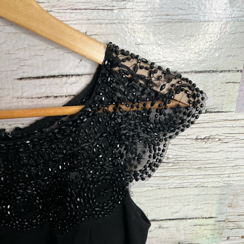 Xscape black midi dress size 2 with beads - Picture 4 of 9